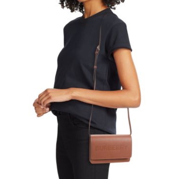 SOLD‼️NWT Burberry Hampshire Small Embossed Crossbody Bag or Clutch - Picture 3 of 10